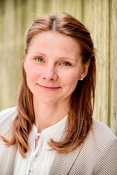 Nadine Schlüter-Nagel  Nadine Schlüter-Nagel