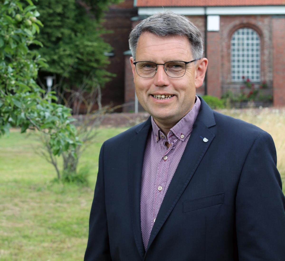 Ralf Euker  Ralf Euker