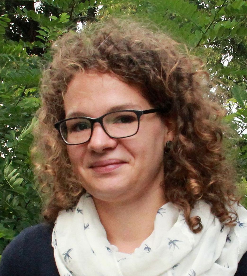 Sarah Mecus  Sarah Mecus