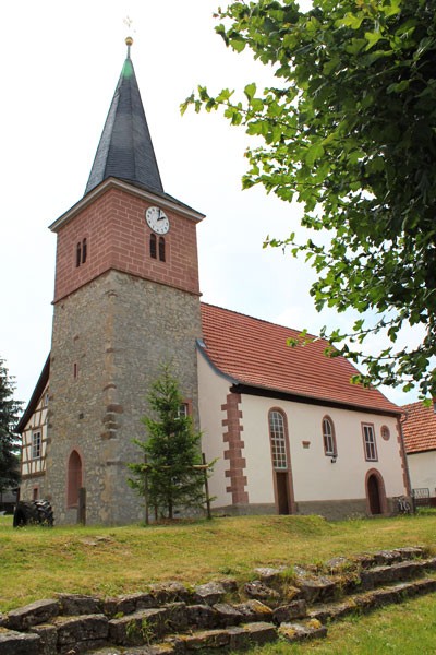 Ev. Kirche Mittelsdorf Ev. Kirche Mittelsdorf