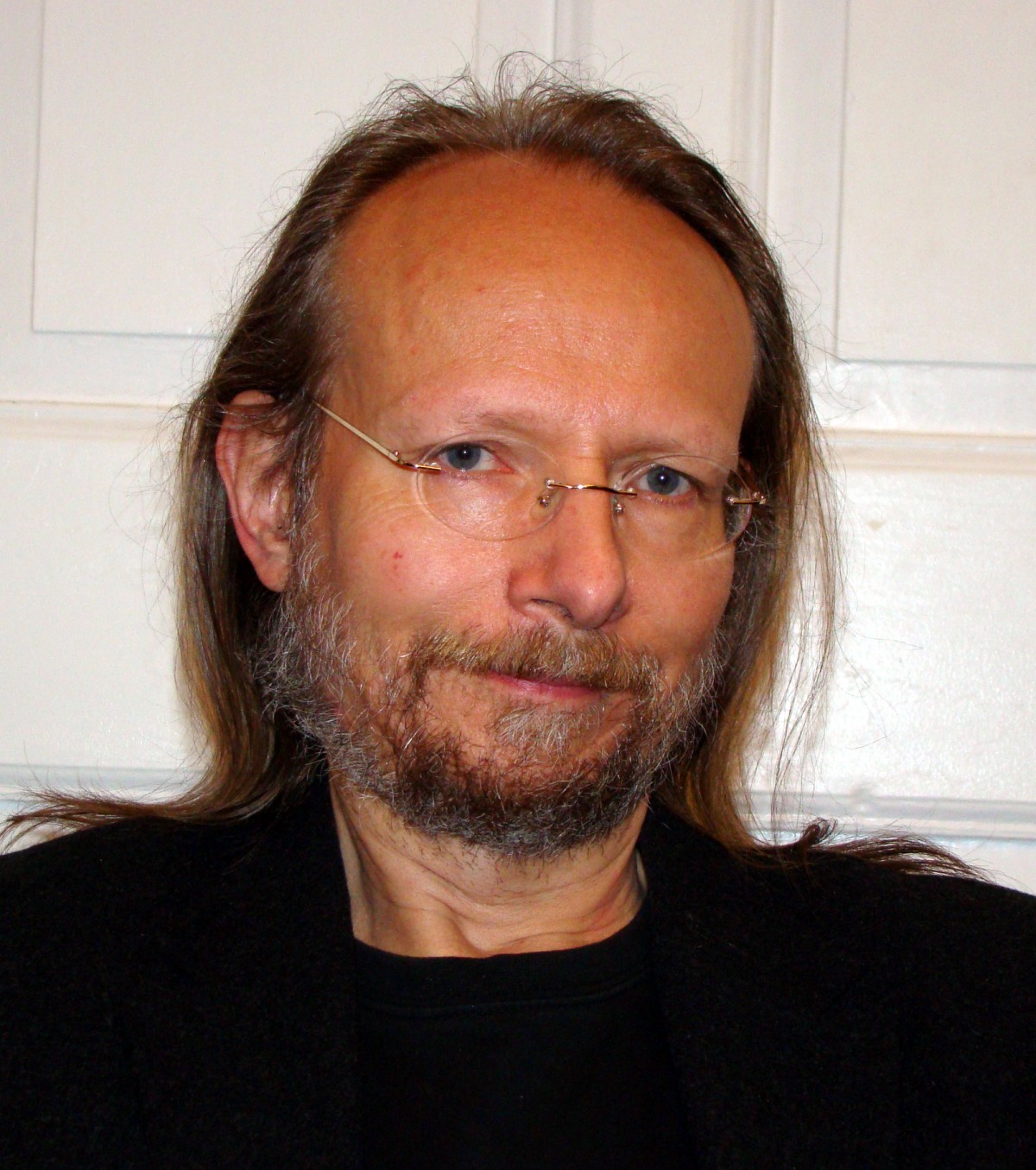 Tobias Bernhardt  Tobias Bernhardt