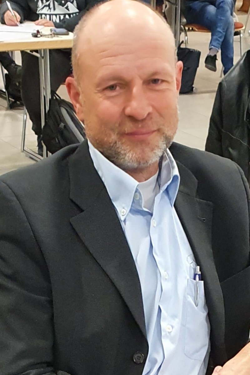 Hans-Peter Paschold Präses Hans-Peter Paschold