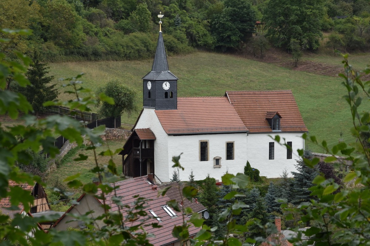 Ev. Dorfkirche Ev. Dorfkirche