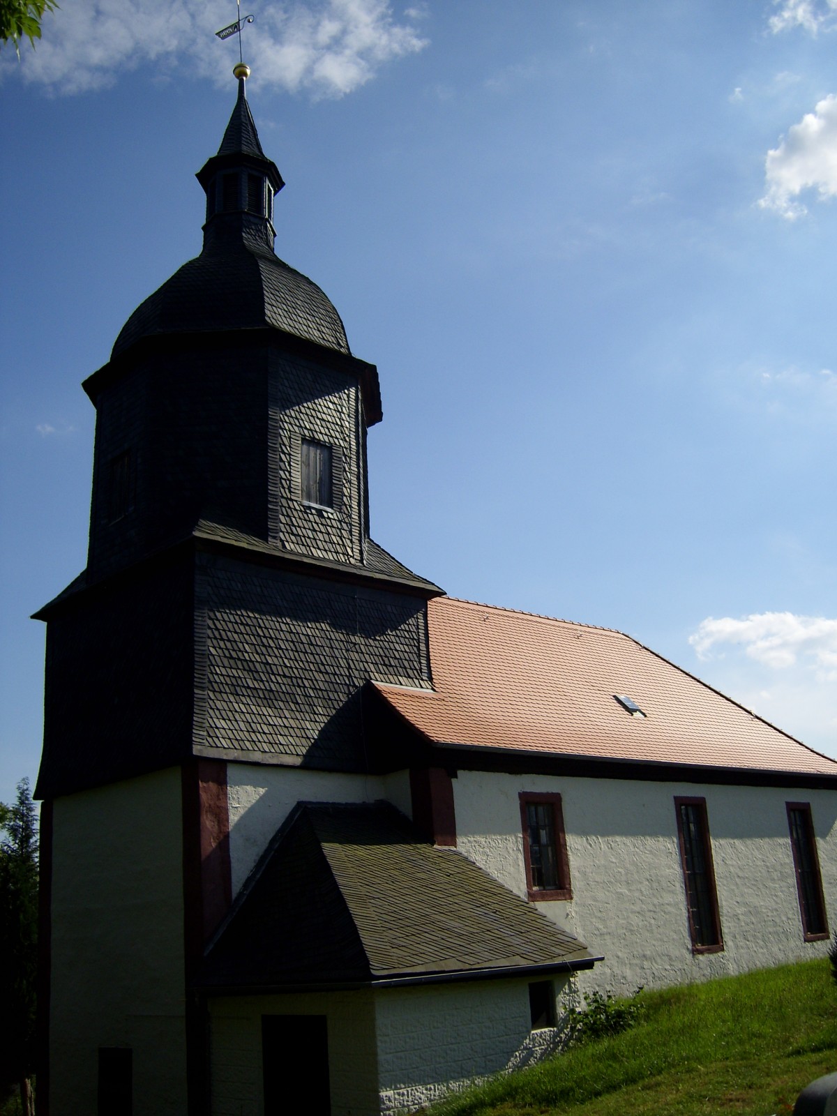 Kirche Lindenkreuz Kirche Lindenkreuz